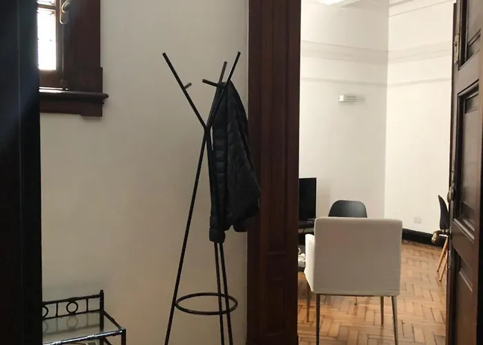 Antiguo Departamento Con Excelente Ubicacion