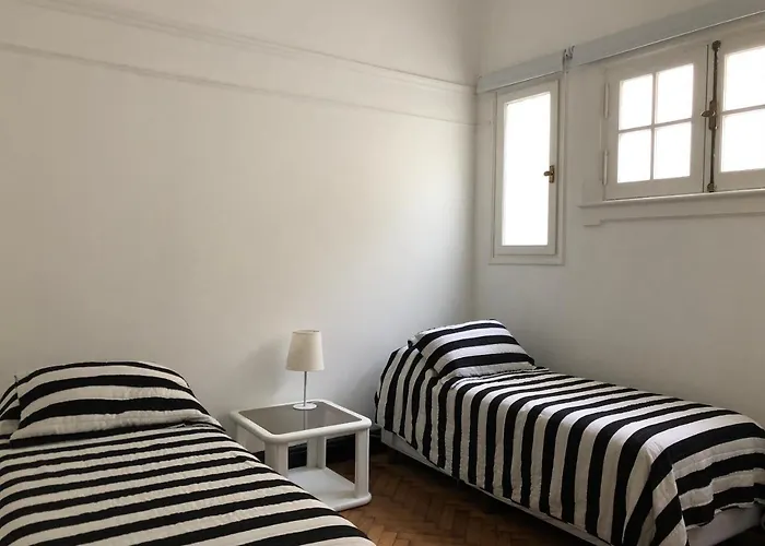 Antiguo departamento con excelente ubicación